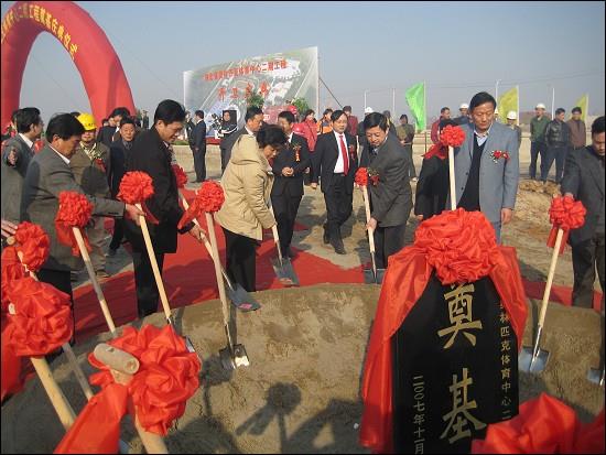 武汉市送电影下乡