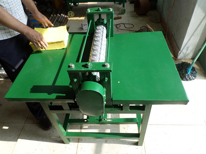 新型烧纸压花机