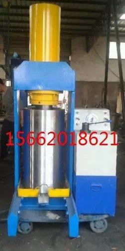 山东哪里有卖榨油机的；济南榨油机