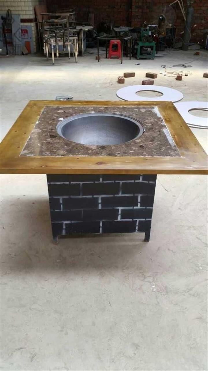 碳火柴火鸡土灶西昌火盆烧烤